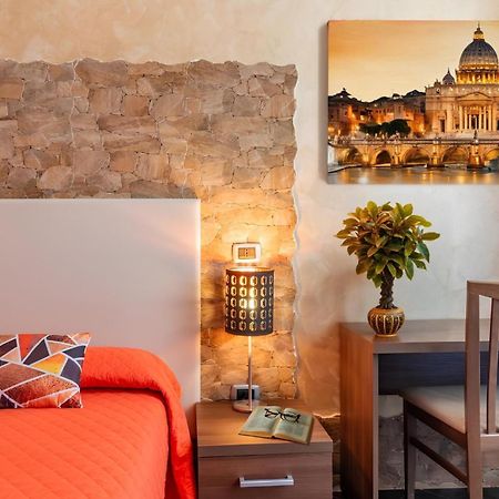 Alis Laura Guest House - 150M From Piazza Bologna Metro And 10 Minutes From The Colosseum Luaran gambar