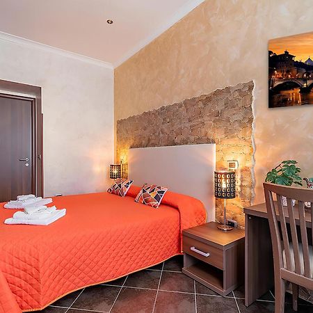 Alis Laura Guest House - 150M From Piazza Bologna Metro And 10 Minutes From The Colosseum Luaran gambar