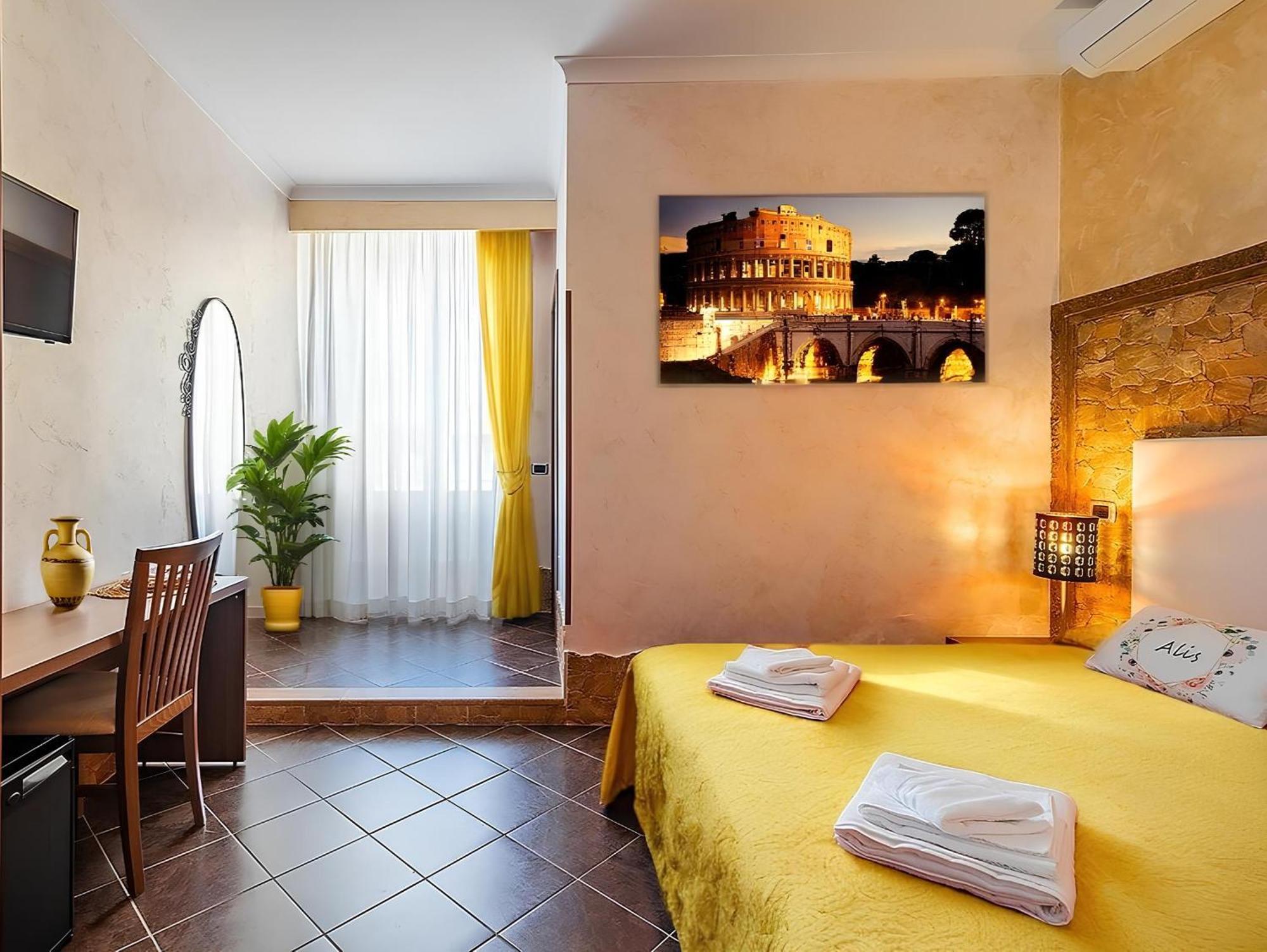 Alis Laura Guest House - 150M From Piazza Bologna Metro And 10 Minutes From The Colosseum Luaran gambar